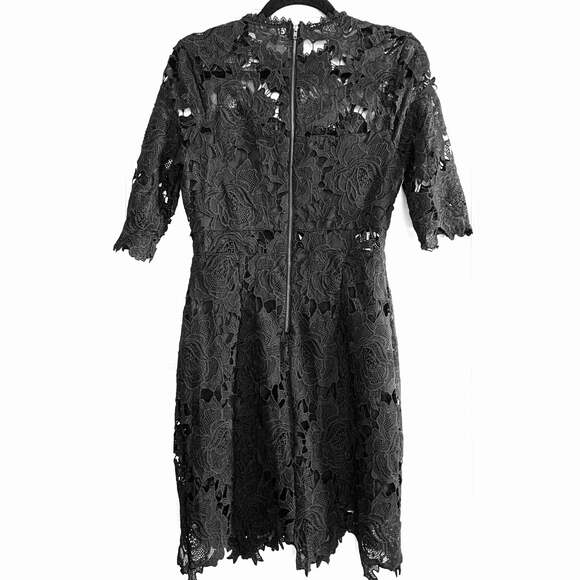 Lulu’s Black Lace Dress A Fine Romance Black Sheath Dress Small NWOT - Picture 2 of 5